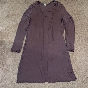 Taupe long ribbed cardigan with slits